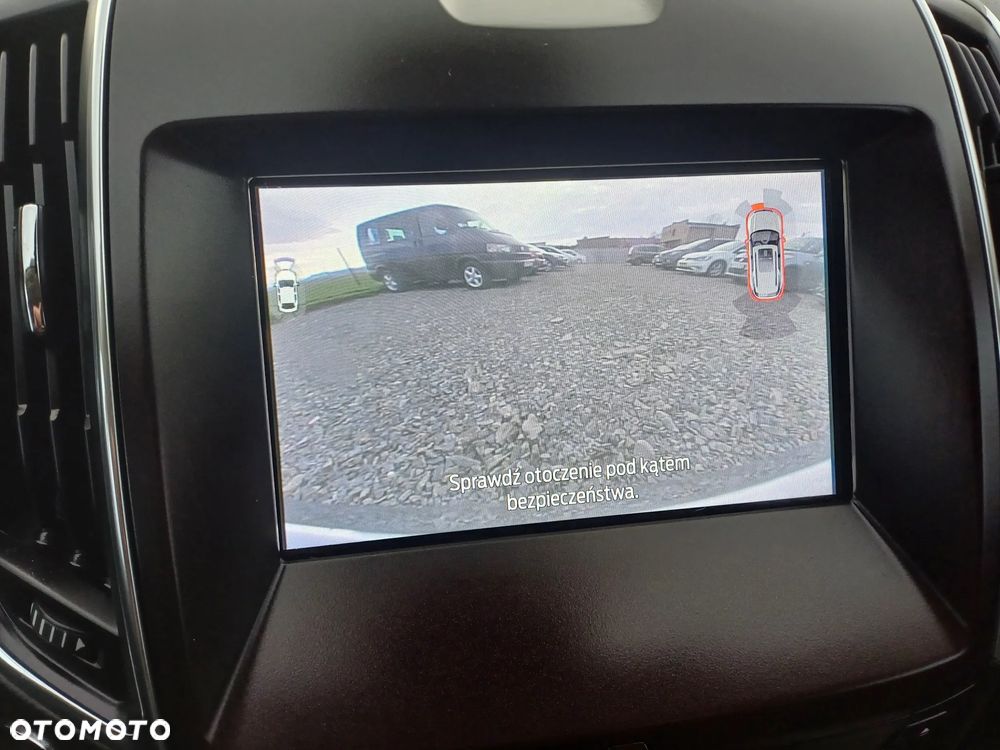 Ford S-Max - 16