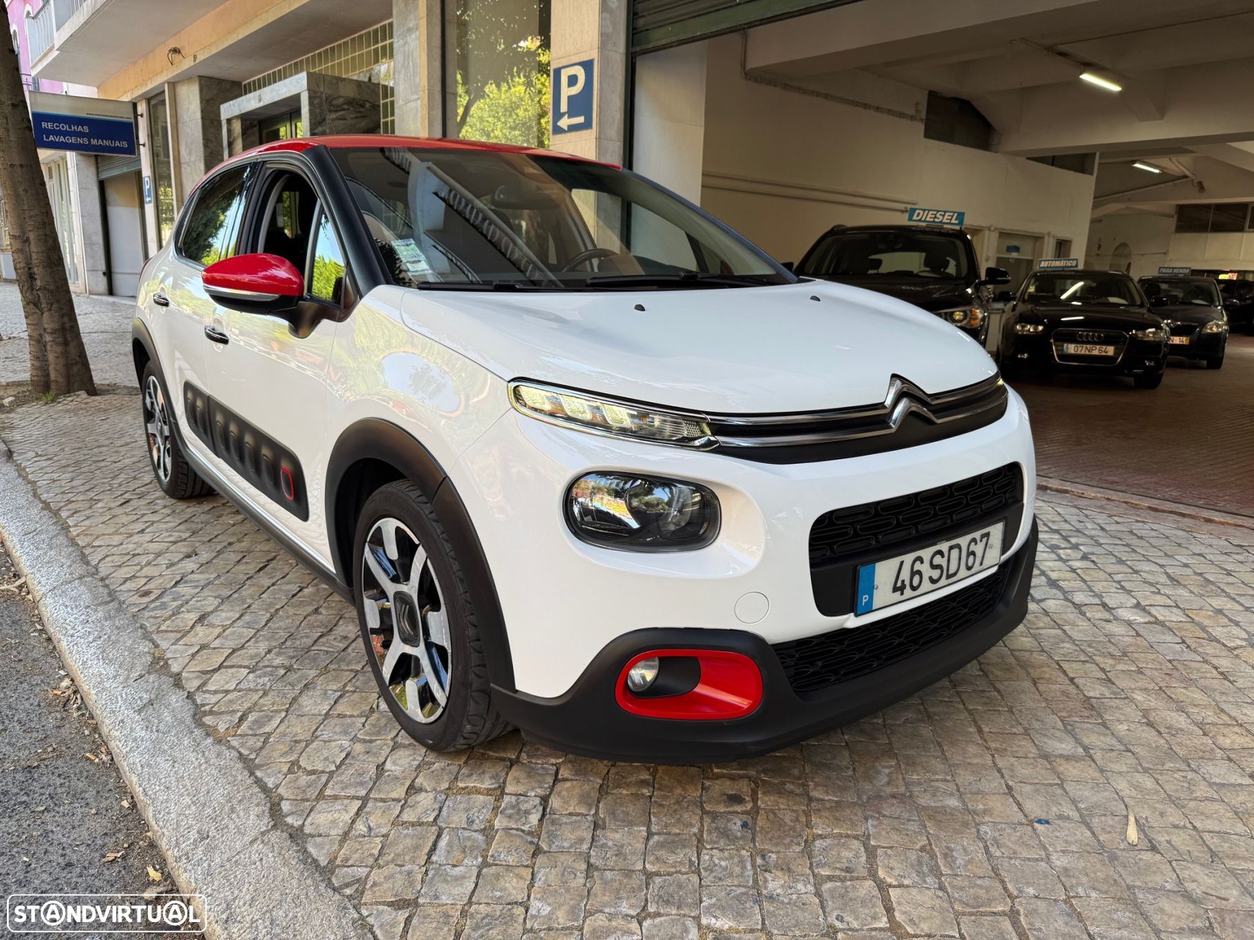 Citroën C3 1.6 BlueHDi Exclusive - 1
