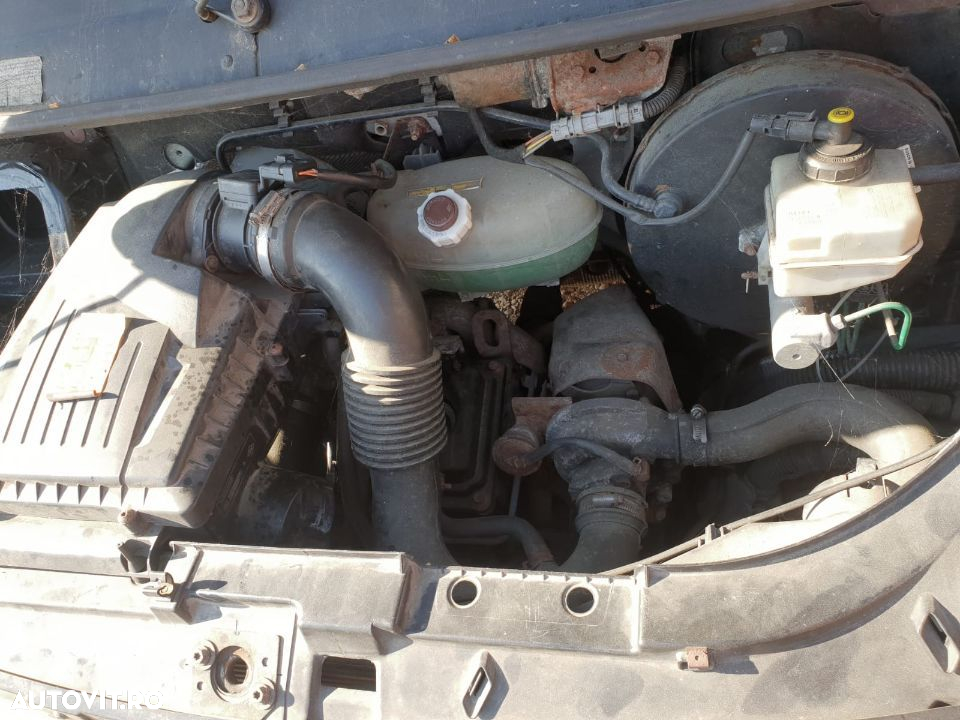 Dezmembrez Nissan Interstar motor 3.0dci 100kw 136cp ZD3a cutie de viteze 6+1 injector caseta de direcție chit schimbare volan usa culisanta dezmembrări piese Opel movano Renault Master - 7
