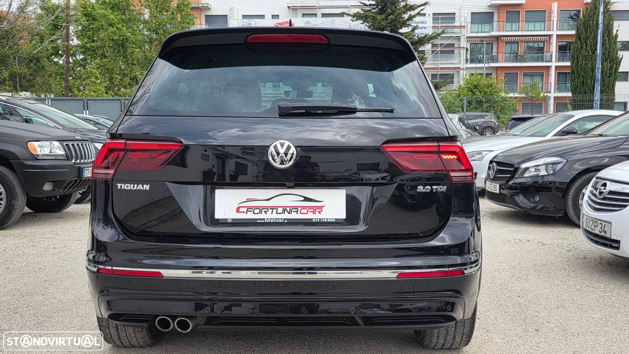 VW Tiguan 2.0 TDI R-Line - 5