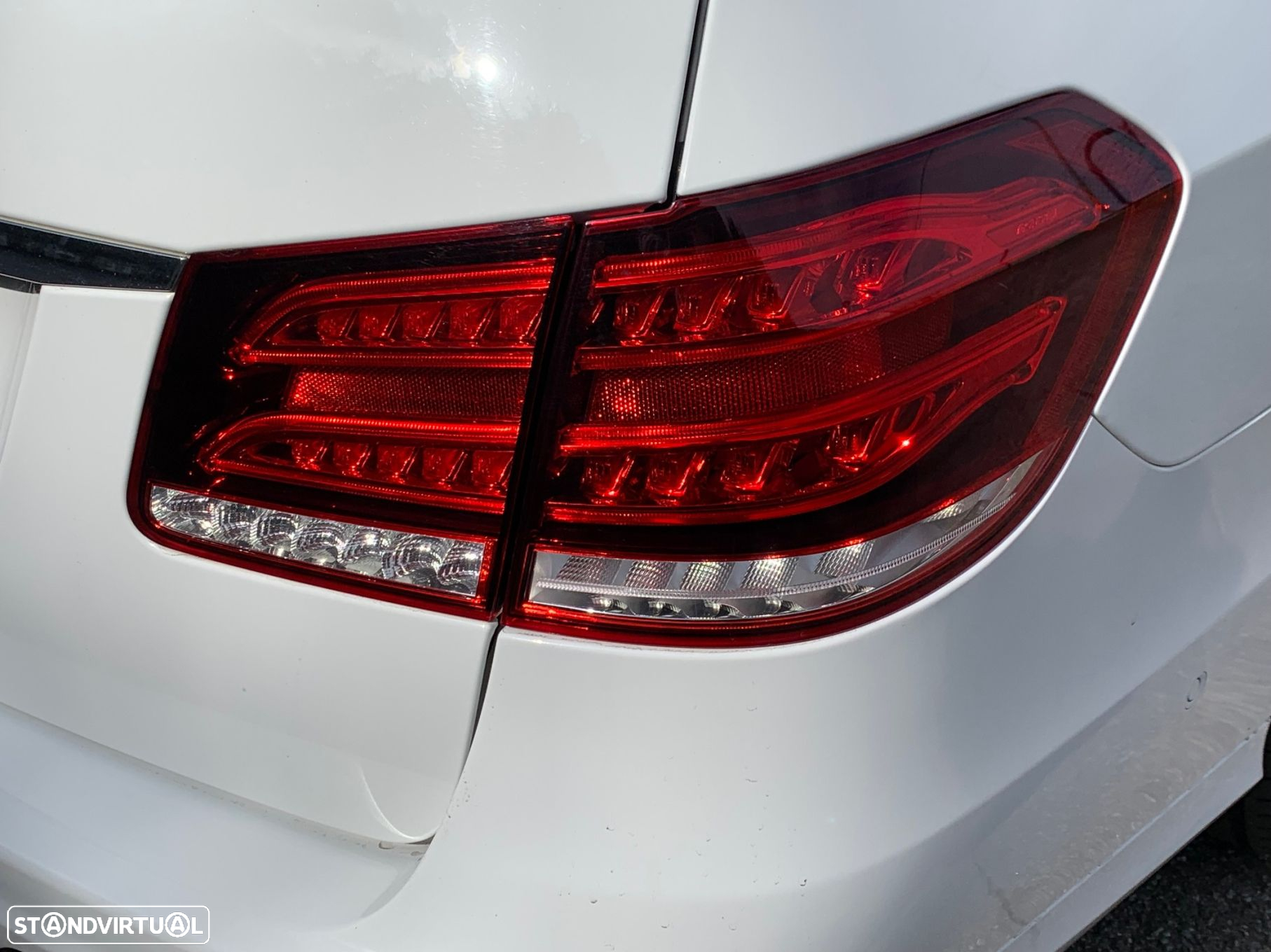 Mercedes-Benz E 220 BlueTEC Avantgarde Auto. - 47