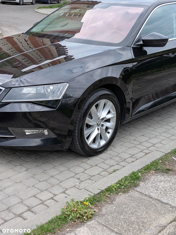 Skoda Superb 2.0 TDI 4x4 Ambition DSG - 21