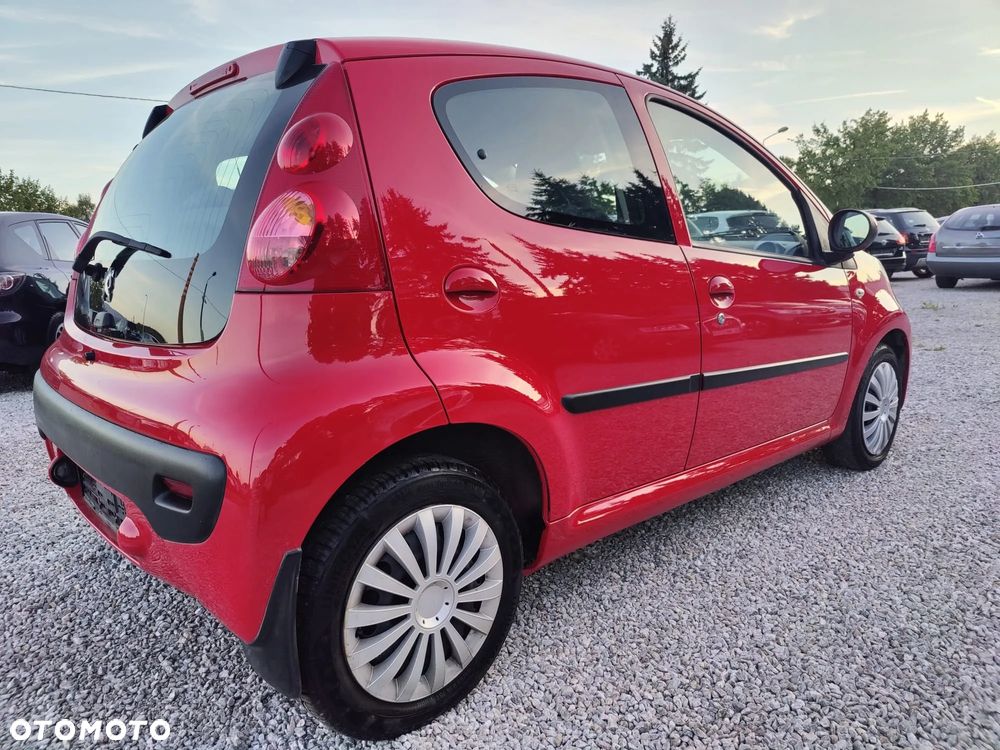Peugeot 107 - 15