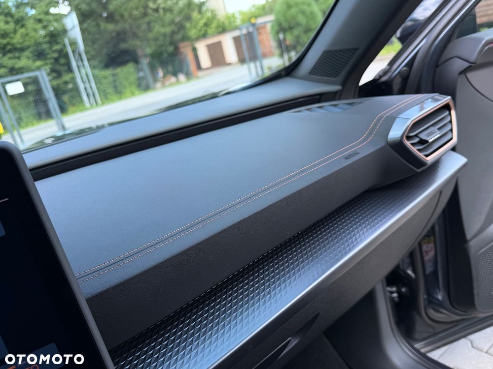 Cupra Formentor 1.5 eTSI DSG - 34