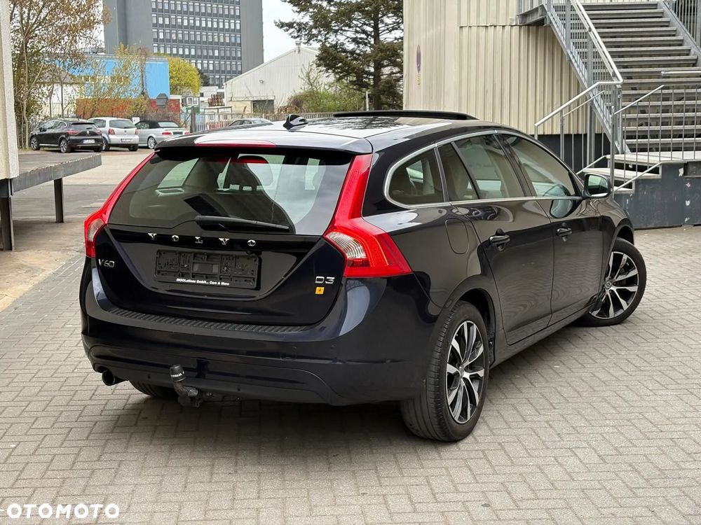 Volvo V60 D3 Summum - 3