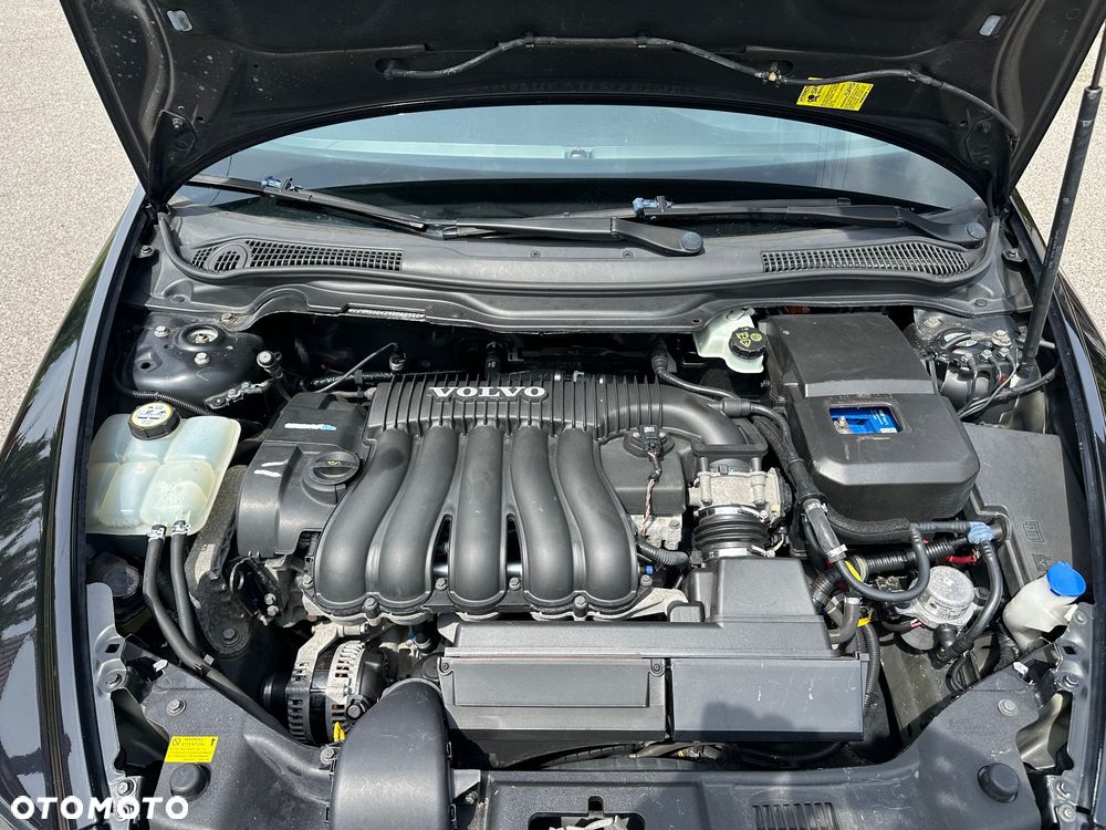 Volvo S40 2.4 Momentum - 24