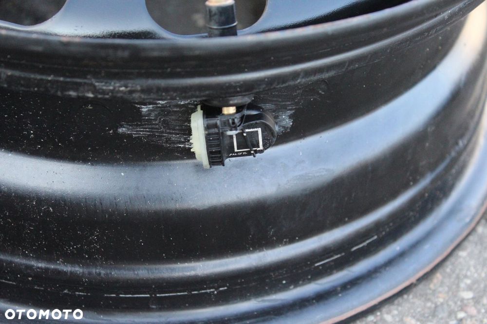 FORD FIESTA 14cali 4x108 ET37,5 5,5J TPMS - 8