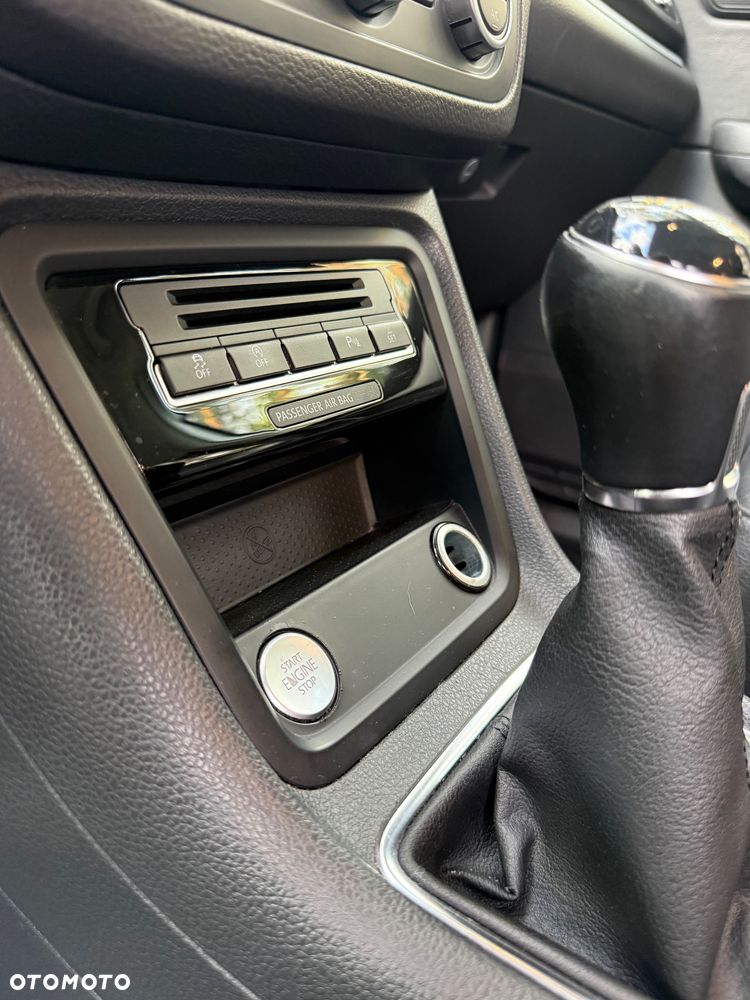 Volkswagen Sharan 2.0 TDI Comfortline - 30