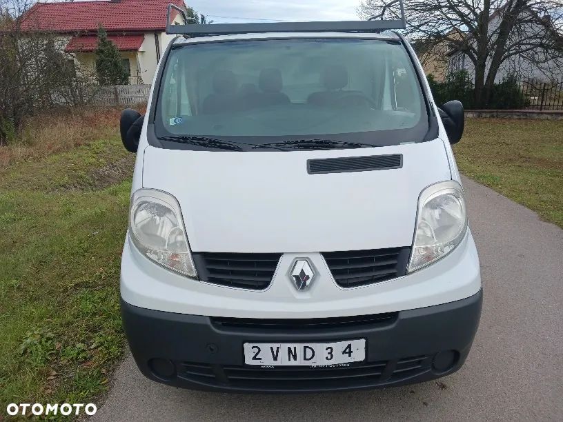 Renault Trafic - 2