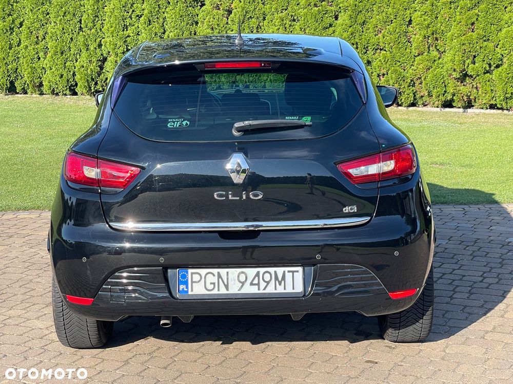 Renault Clio - 10