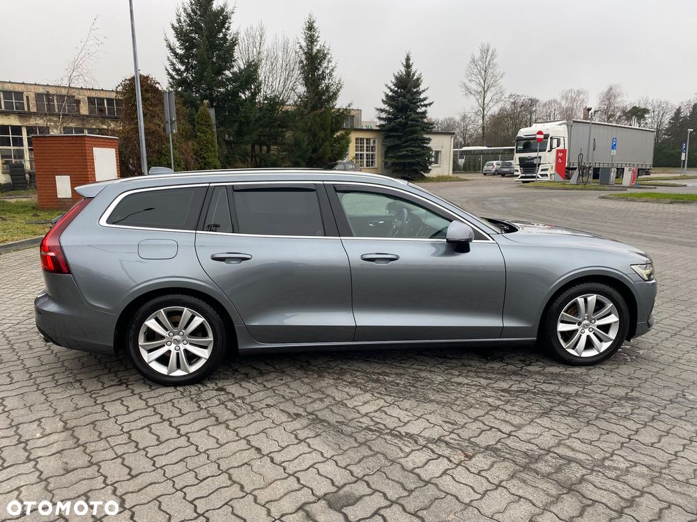 Volvo V60 D3 Geartronic Momentum - 4
