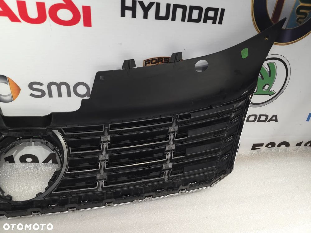 VW PASSAT CC 3C8 LIFT ZWYKŁY / R-LINE BARDZO ŁADNA ATRAPA / GRILL PRZEDNI PRZÓD W SATYNIE , NR 3C8853653A , NR AUKCJI GL851 - 28