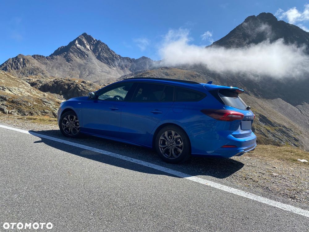 Ford Focus 1.0 EcoBoost mHEV ST-Line X - 29