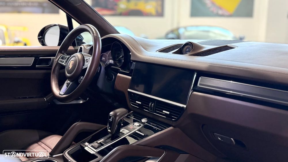 Porsche Cayenne Turbo S E-Hybrid - 18