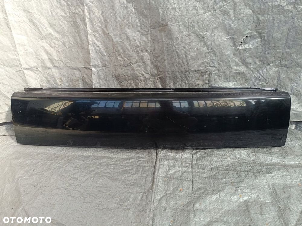 Outlander II 5817a011 blenda klapy tylnej burta