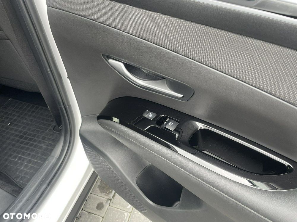 Hyundai Tucson 1.6 T-GDi Executive 2WD - 17