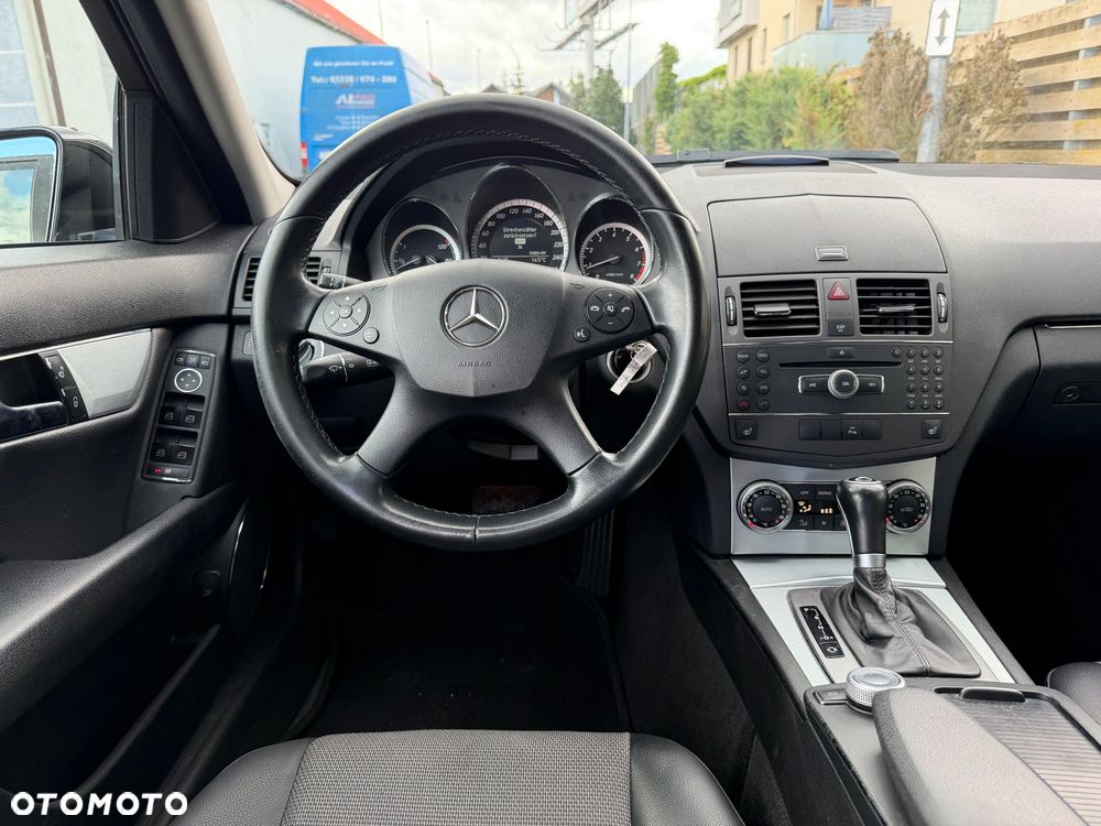 Mercedes-Benz Klasa C 180 BlueEFFICIENCY 7G-TRONIC Avantgarde - 5