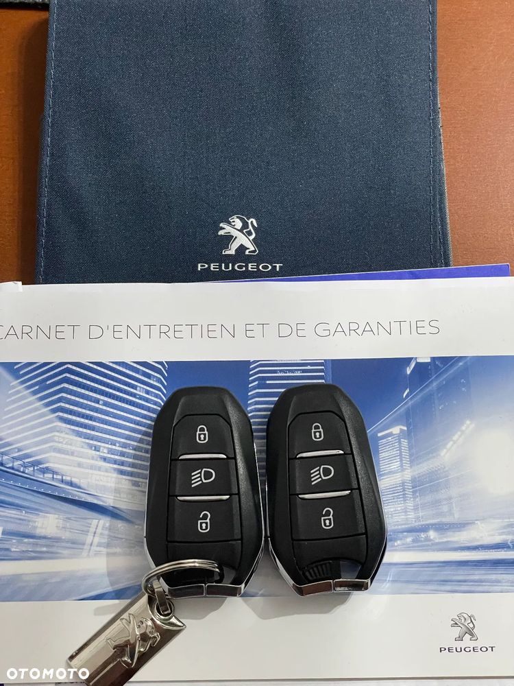 Peugeot 3008 THP 165 EAT6 Stop & Start Active - 25