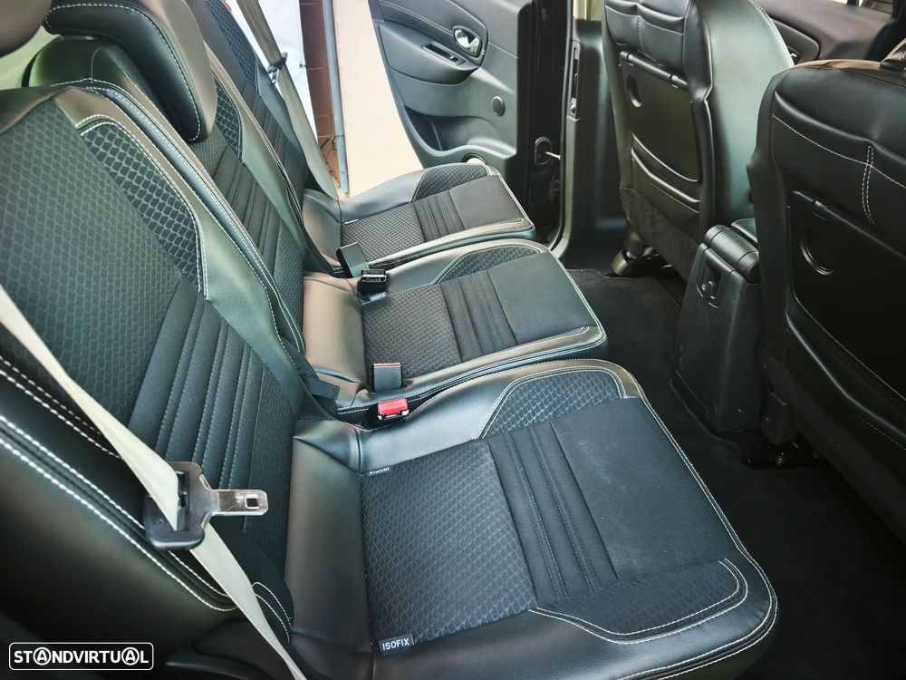 Renault Scénic Energy dCi 110 S&S Bose Edition - 31