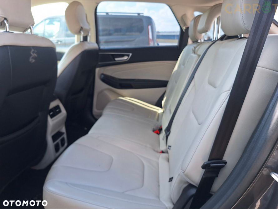 Ford Edge - 19
