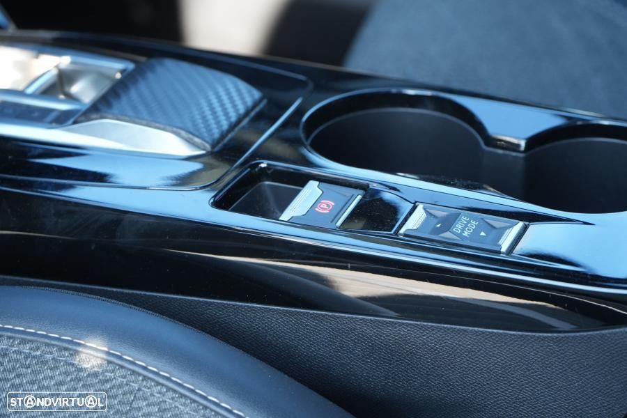 Peugeot 2008 PureTech 130 EAT8 Allure Pack - 11