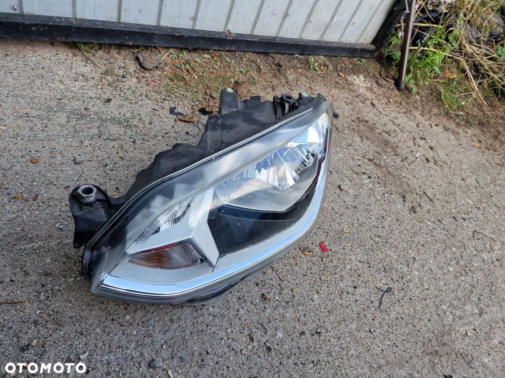 Reflektor  prawy i lewy vw up lift 2016> - 2