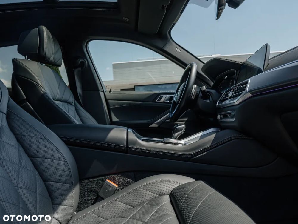 BMW X6 xDrive30d - 10