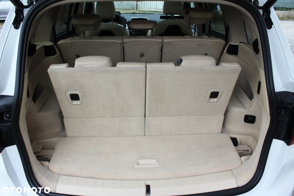 BMW Seria 2 218d Luxury Line - 11