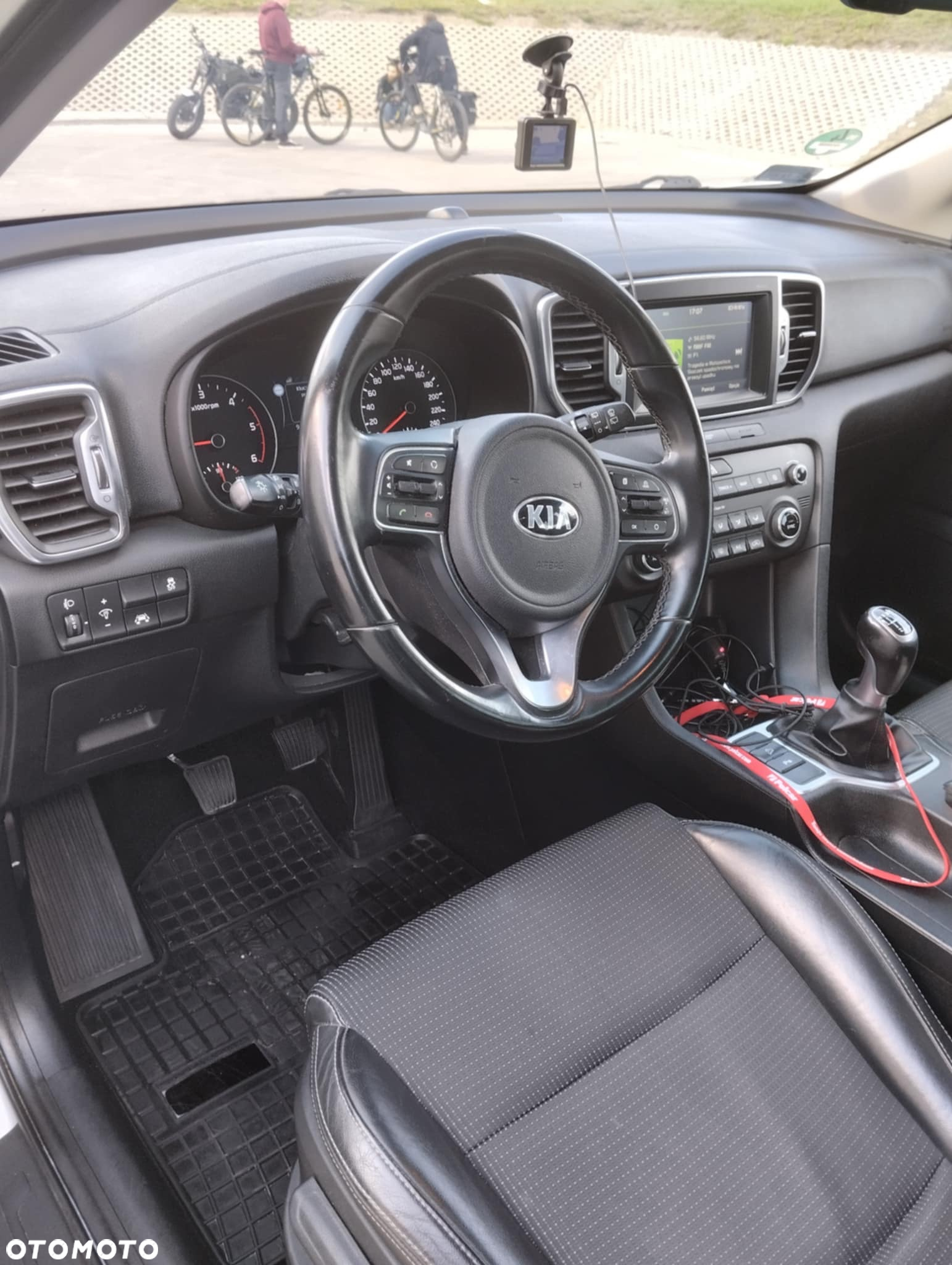 Kia Sportage - 2