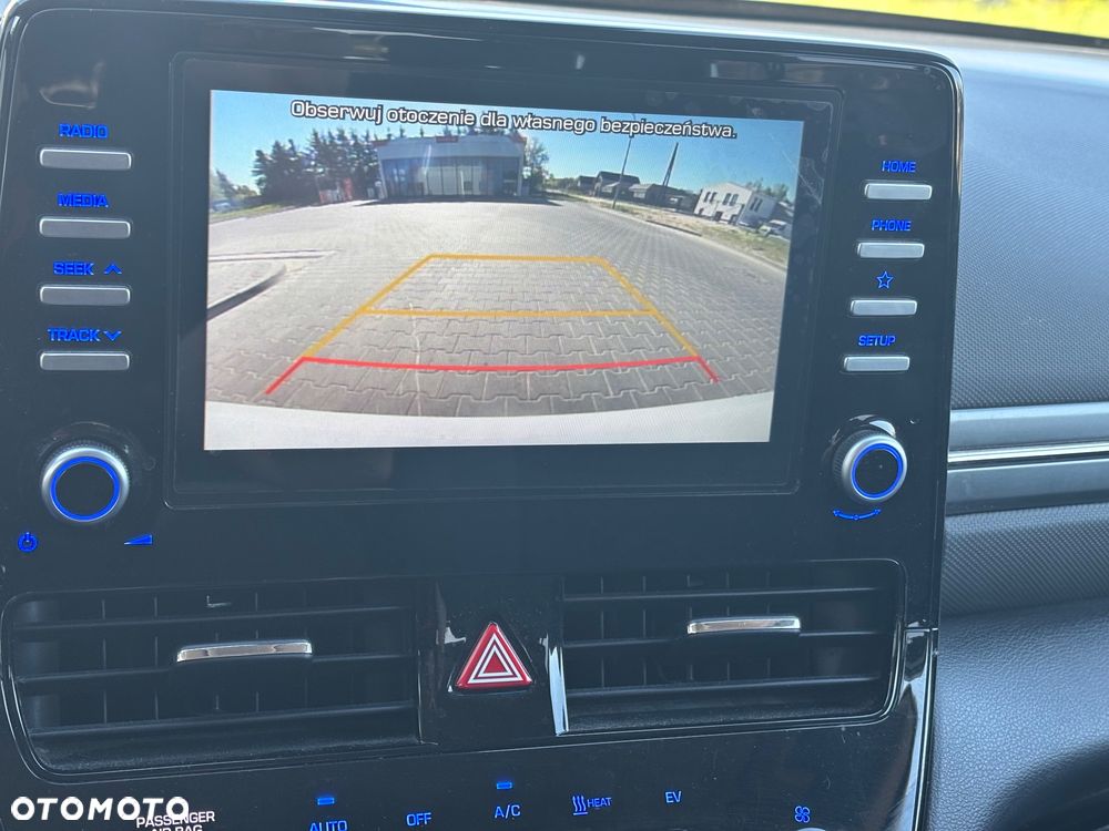 Hyundai IONIQ Electric Premium - 17