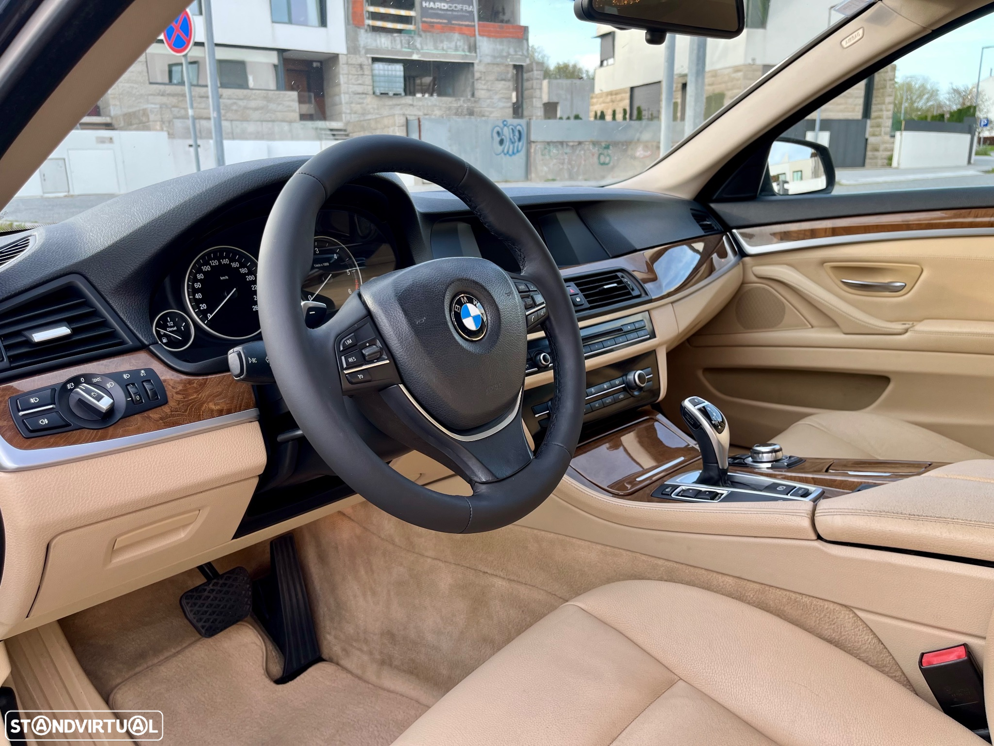 BMW 520 d Auto - 16