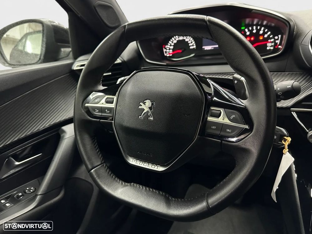 Peugeot 2008 1.5 BlueHDi Active EAT8 - 11