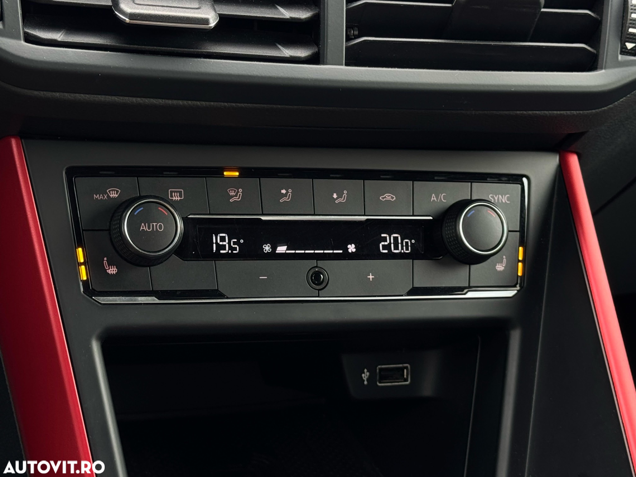 Volkswagen Polo 2.0 TSI OPF DSG GTI - 9
