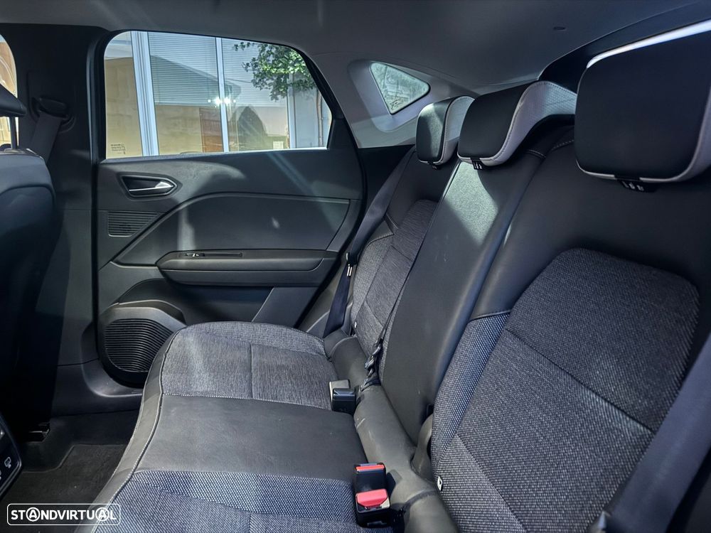 Renault Captur 1.0 TCe Techno - 10