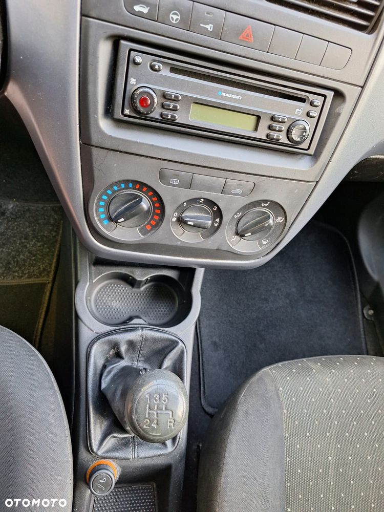 Fiat Punto - 5