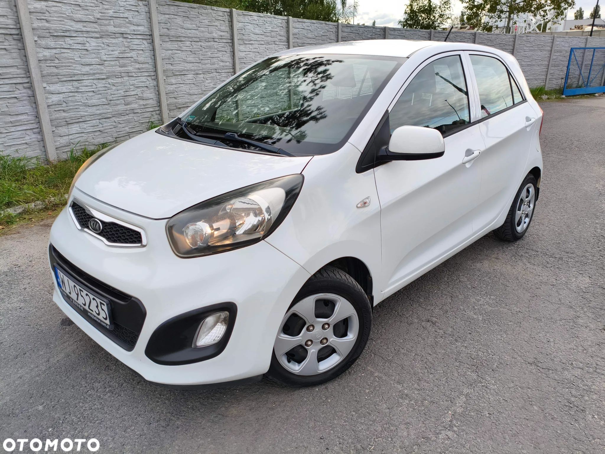 Kia Picanto 1.0 L - 1