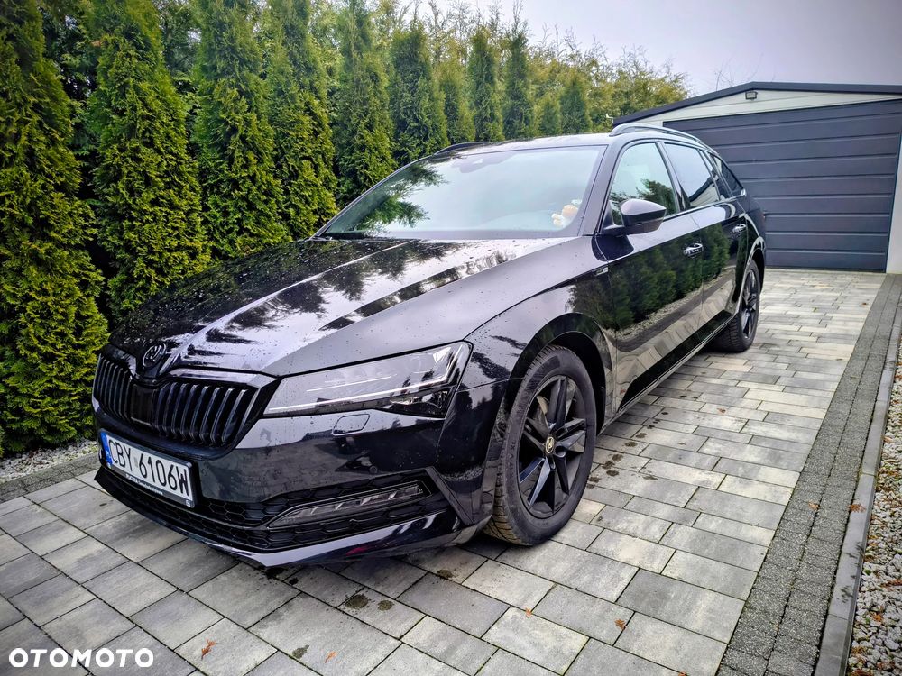 Skoda Superb 2.0 TDI SCR Sportline DSG - 25