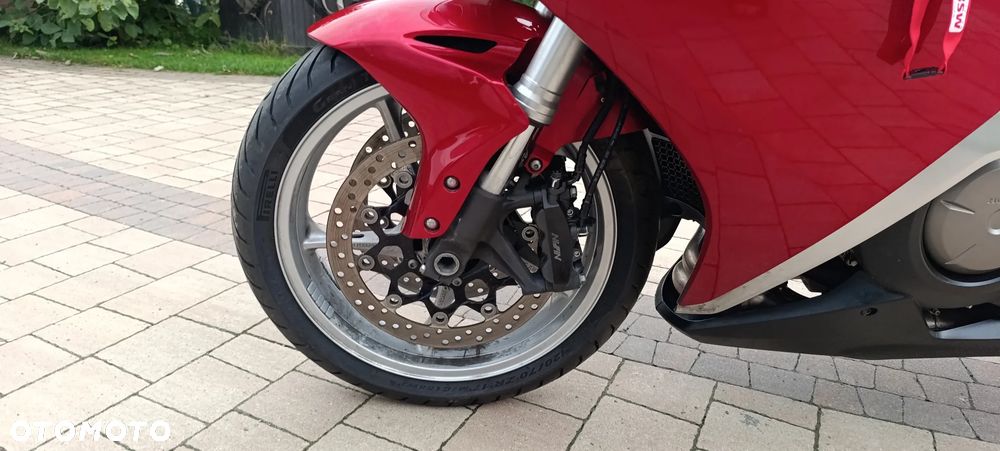 Honda VFR - 39