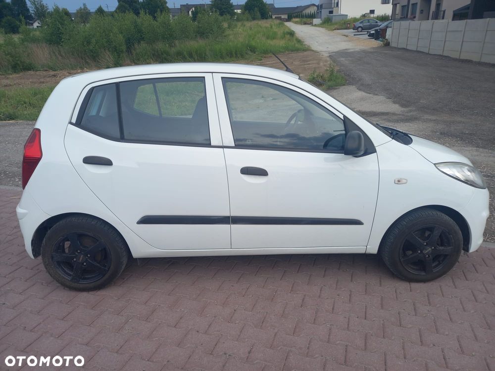Hyundai i10 1.1 UEFA EURO 2012 Edition - 4
