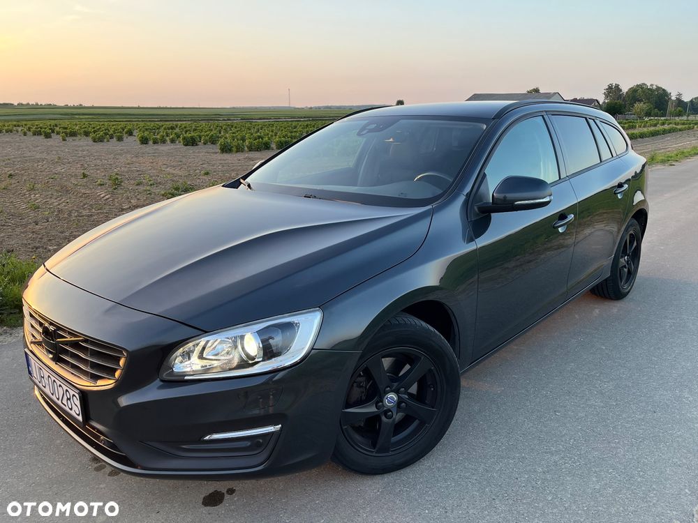 Volvo V60 D3 Momentum - 3