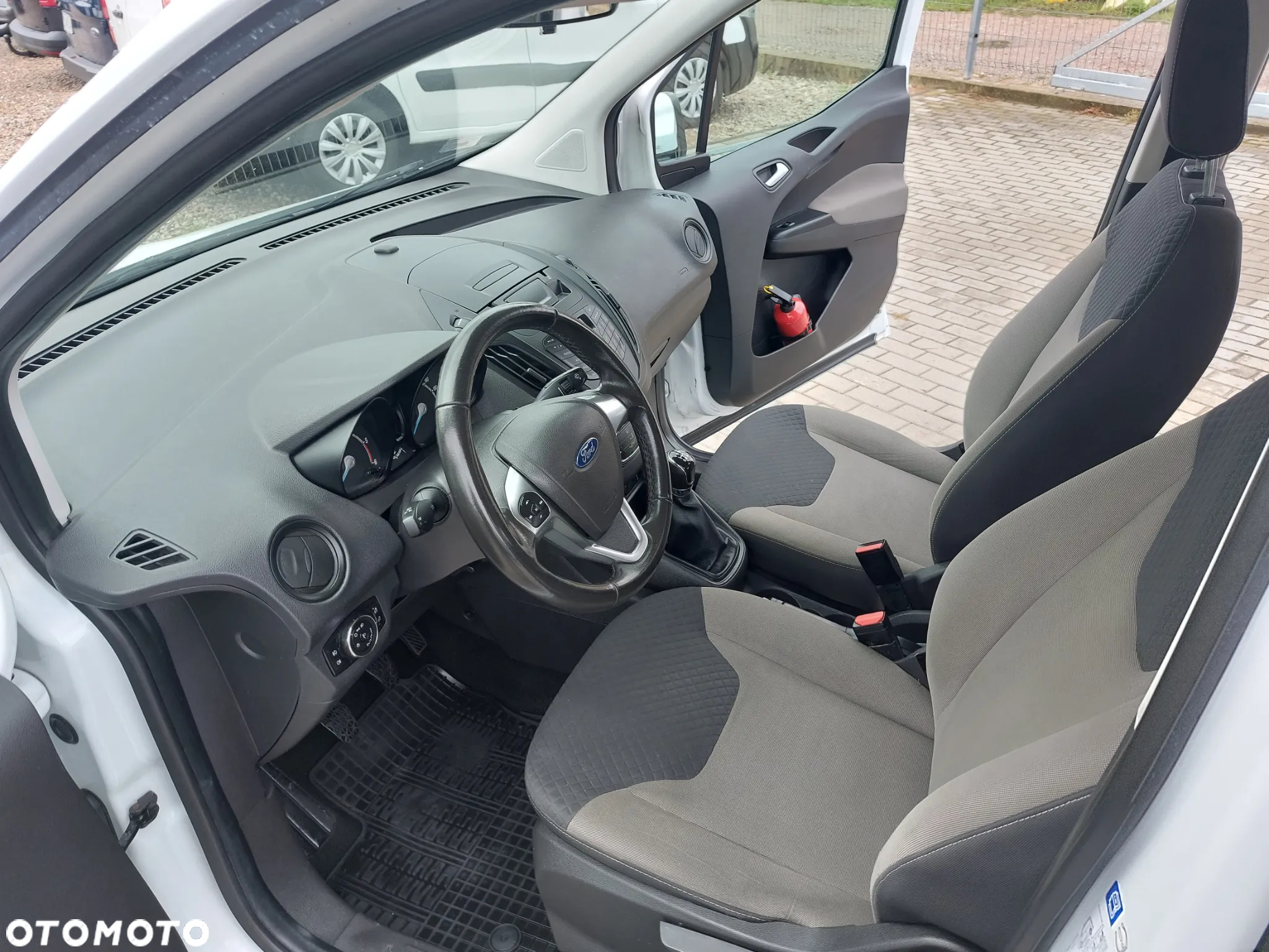 Ford Transit Courier 1.5 TDCi Trend - 11
