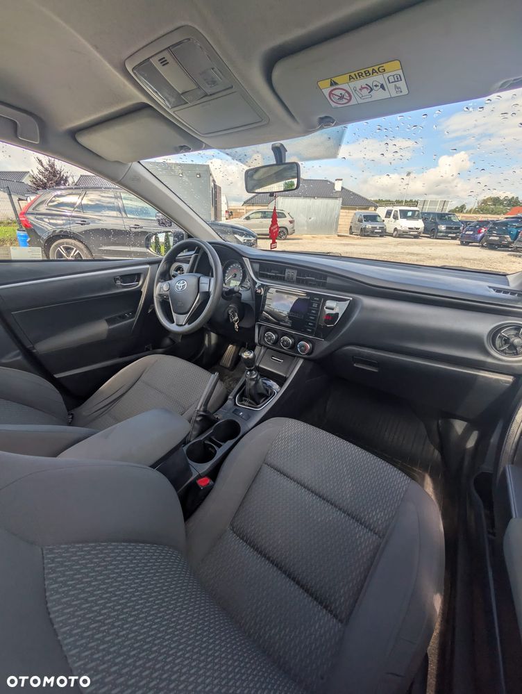 Toyota Corolla 1.4 D-4D Comfort - 31
