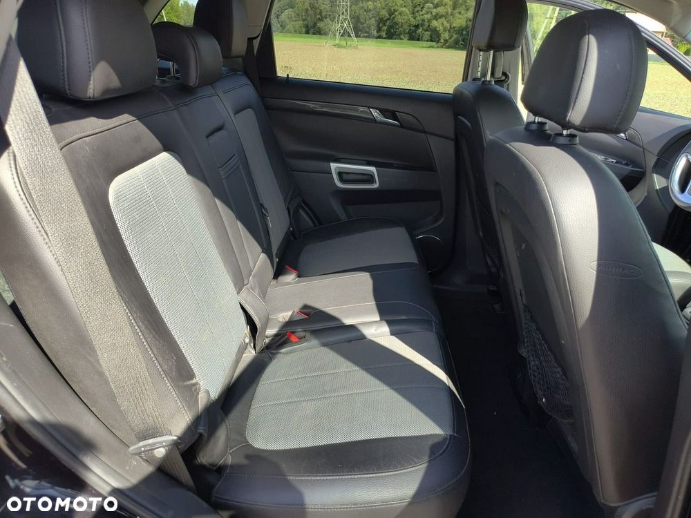 Opel Antara - 16