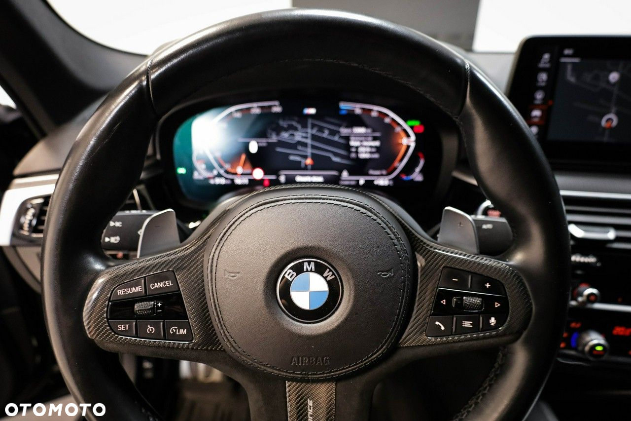 BMW Seria 5 - 18