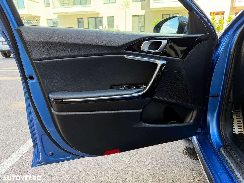 Kia Ceed 1.4 T-GDI 7DCT GT Line - 13