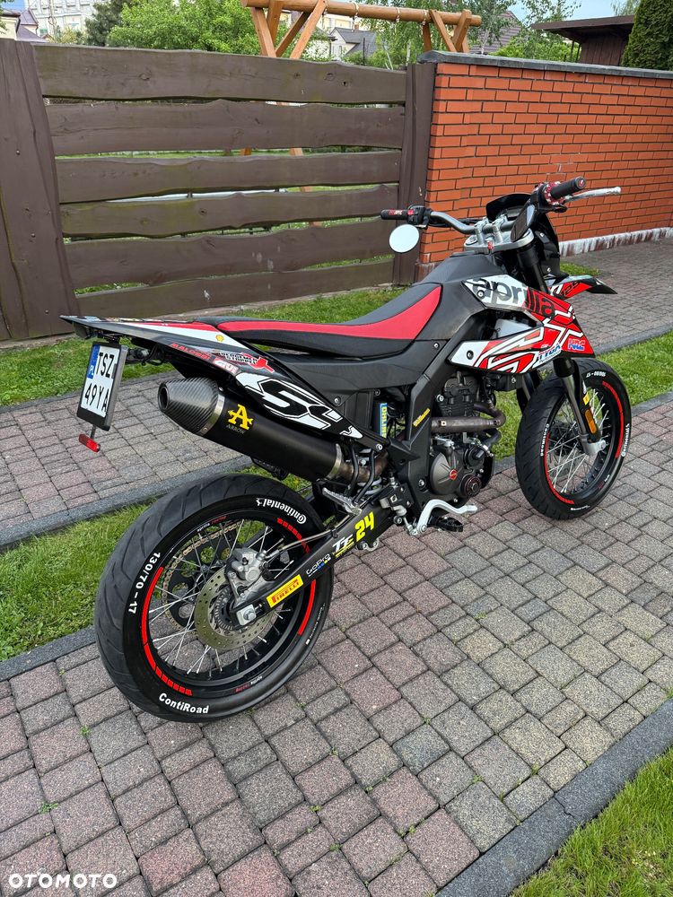 Aprilia SX - 11