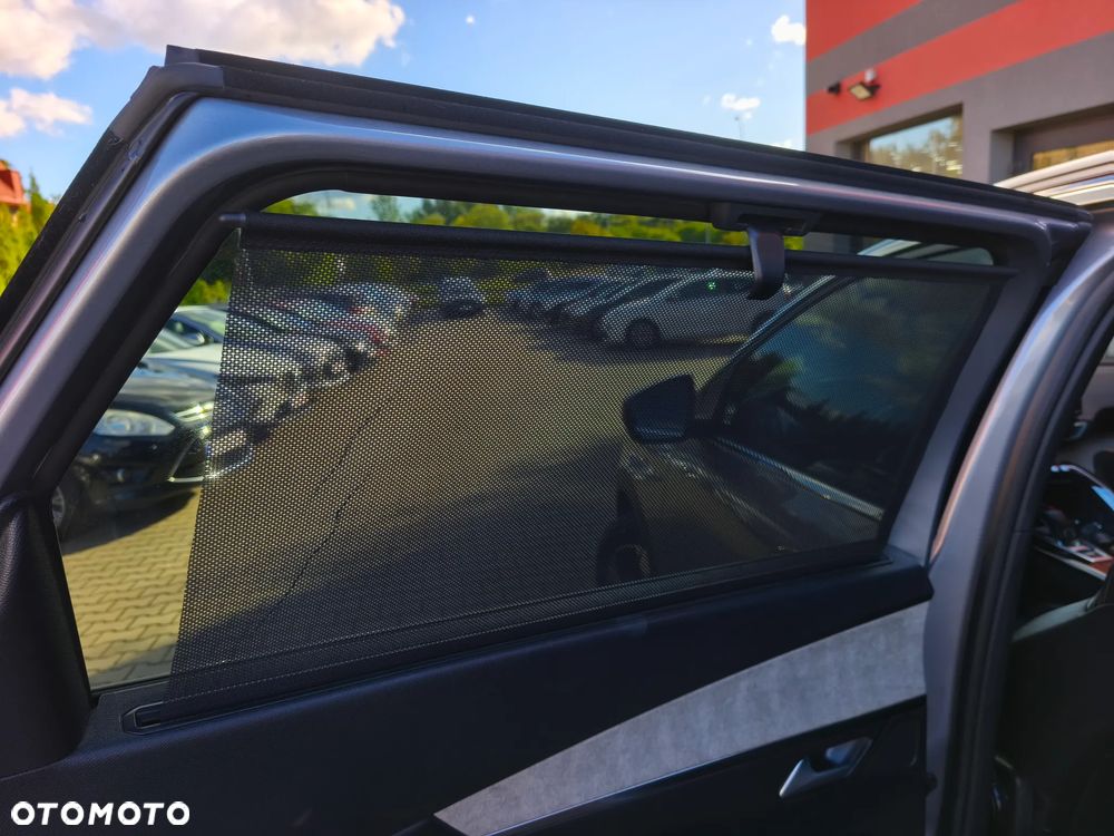 Peugeot 5008 1.5 BlueHDi GT S&S EAT8 - 26