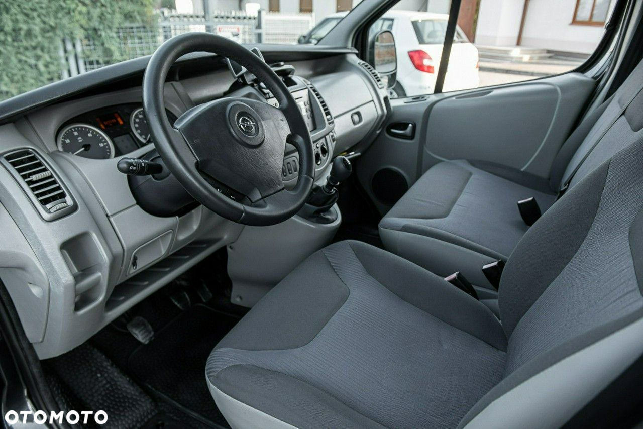 Opel Vivaro - 6