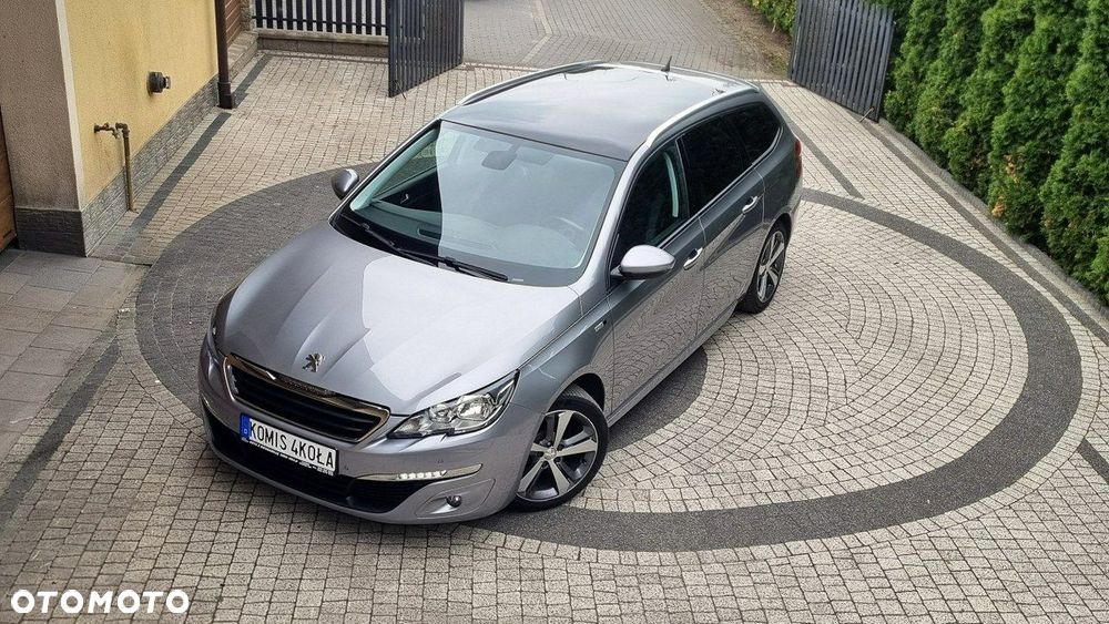 Peugeot 308 - 22