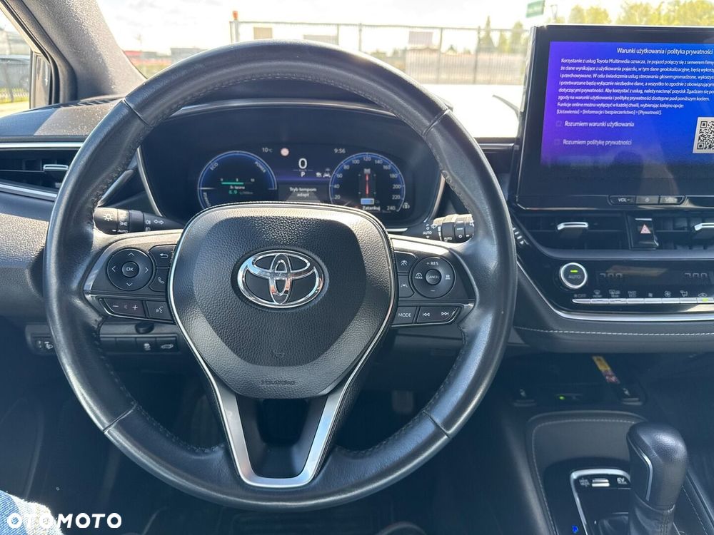 Toyota Corolla 1.8 Hybrid Style - 18